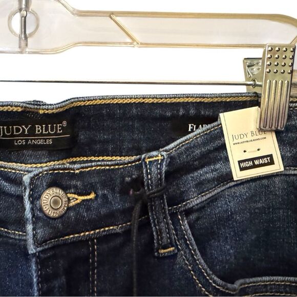 Judy Blue High Rise Angled Side Seam Flare Jeans 13/31 NWT - Picture 13 of 16
